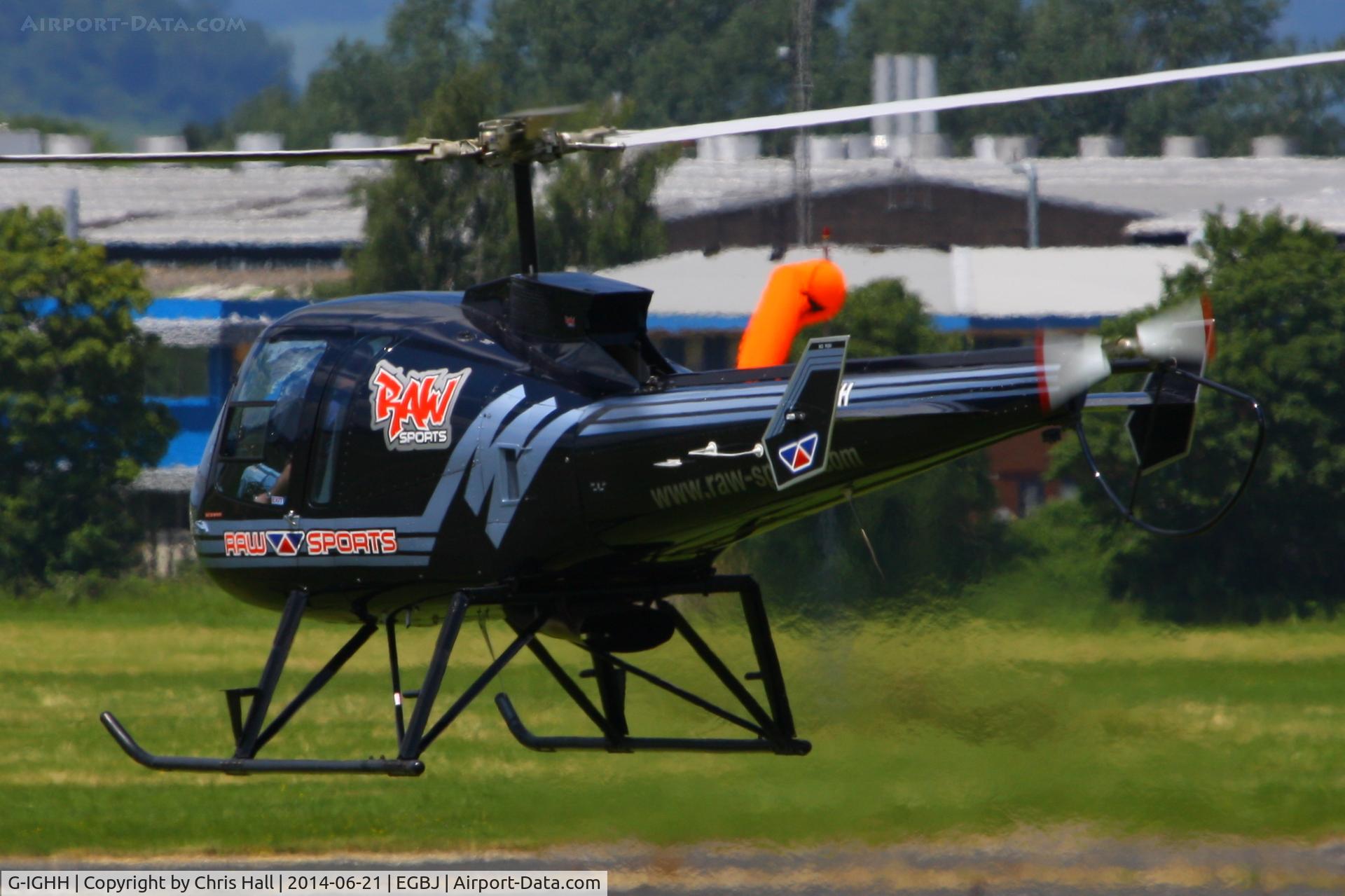 G-IGHH, 1998 Enstrom 480 C/N 5034, Staverton resident