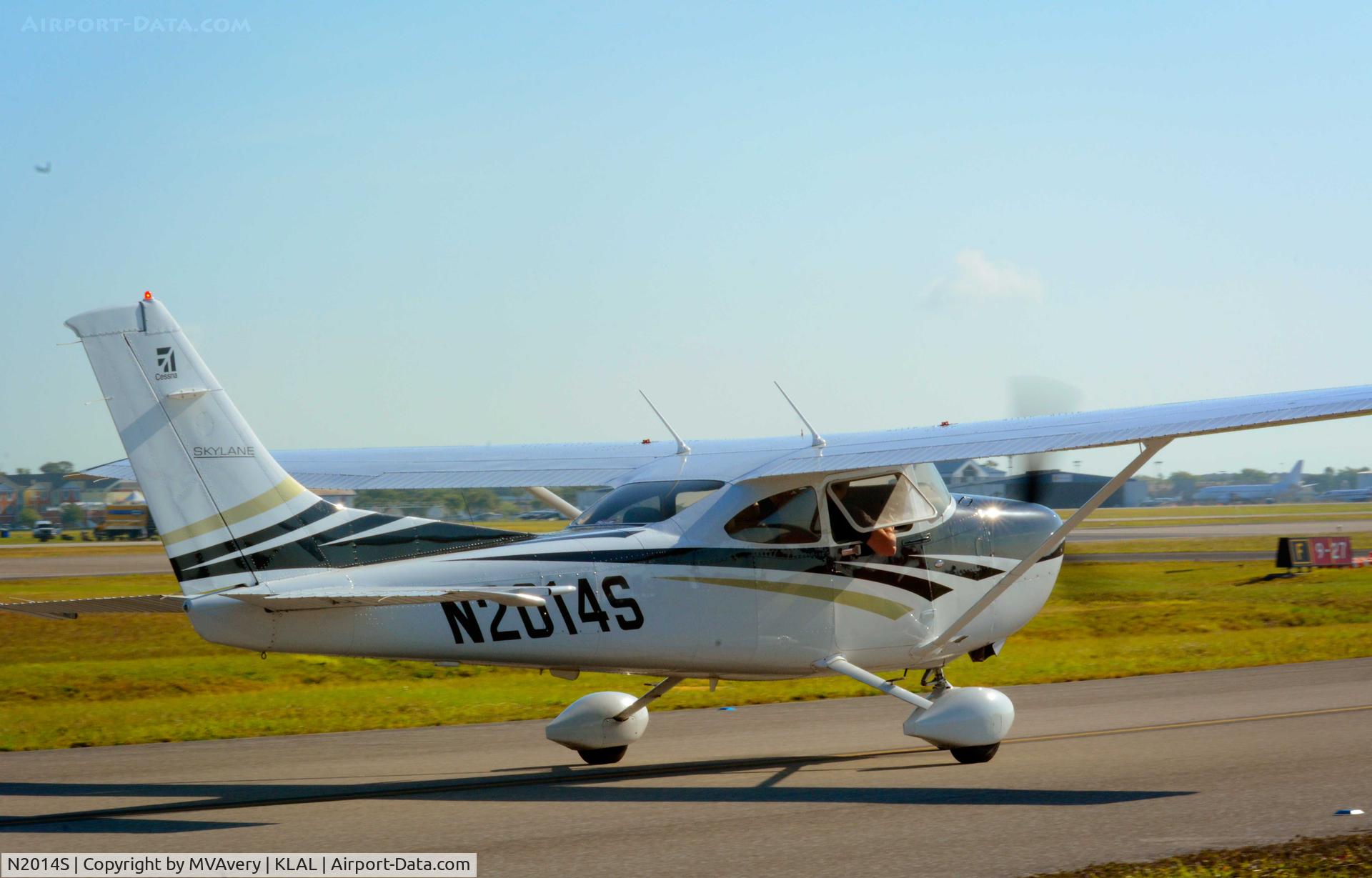 N2014S, 2006 Cessna 182T Skylane C/N 18281772, 2014 Sun n Fun