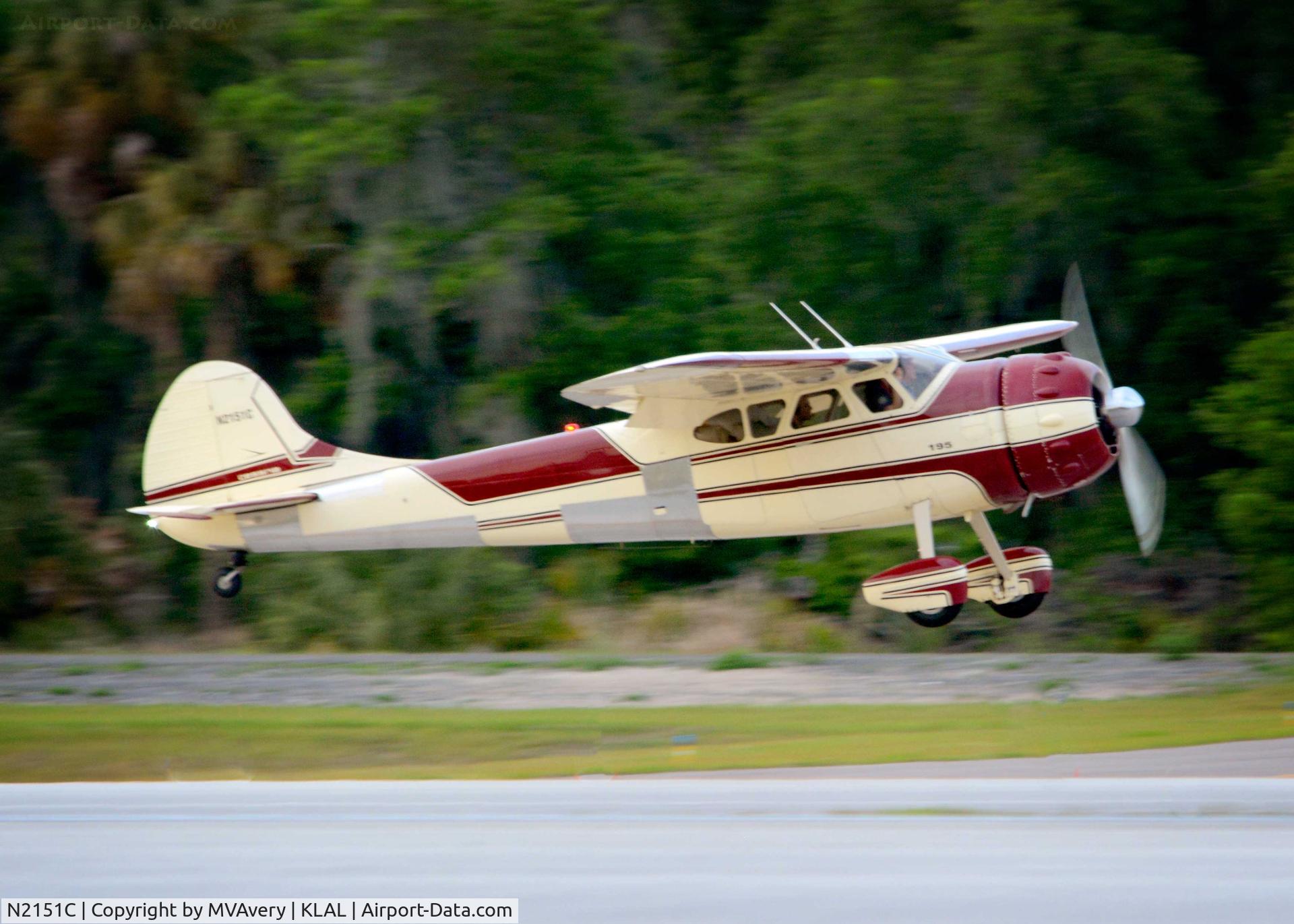 N2151C, 1954 Cessna 195B Businessliner C/N 16136, 2014 Sun n Fun