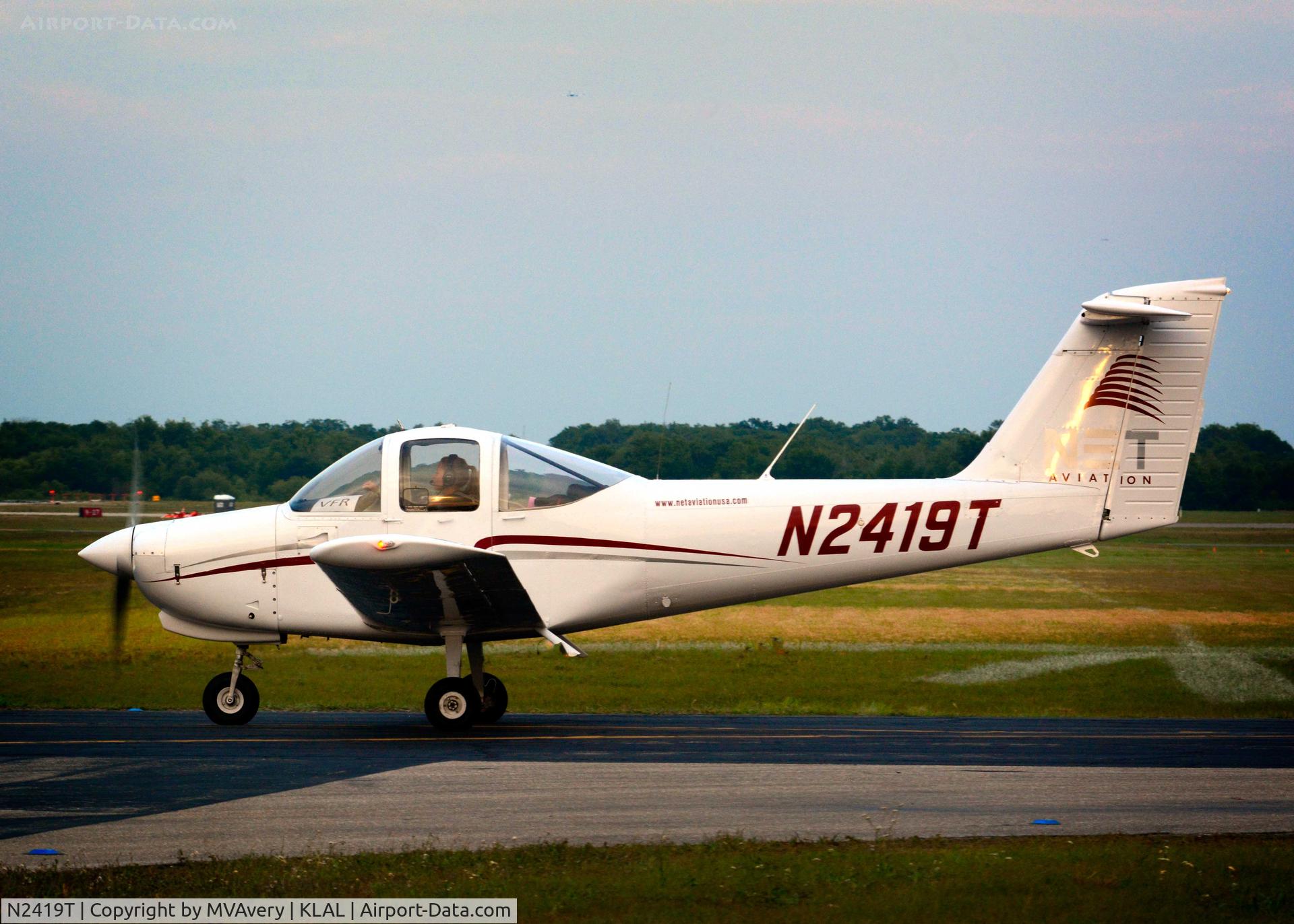 N2419T, 1978 Piper PA-38-112 Tomahawk C/N 38-78A0799, 2014 Sun n Fun