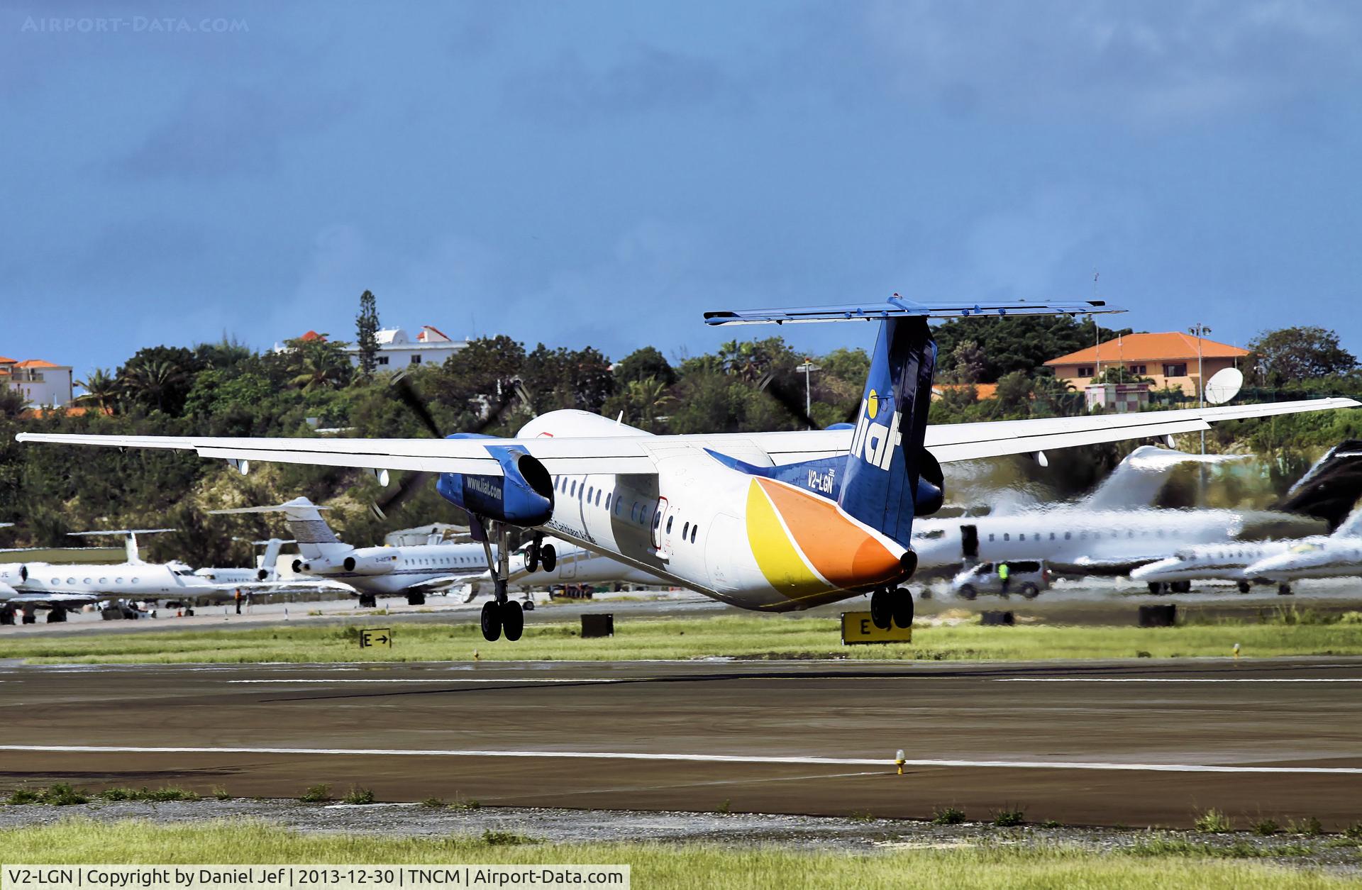 V2-LGN, 1990 De Havilland Canada DHC-8-311 Dash 8 C/N 230, V2-LGN
