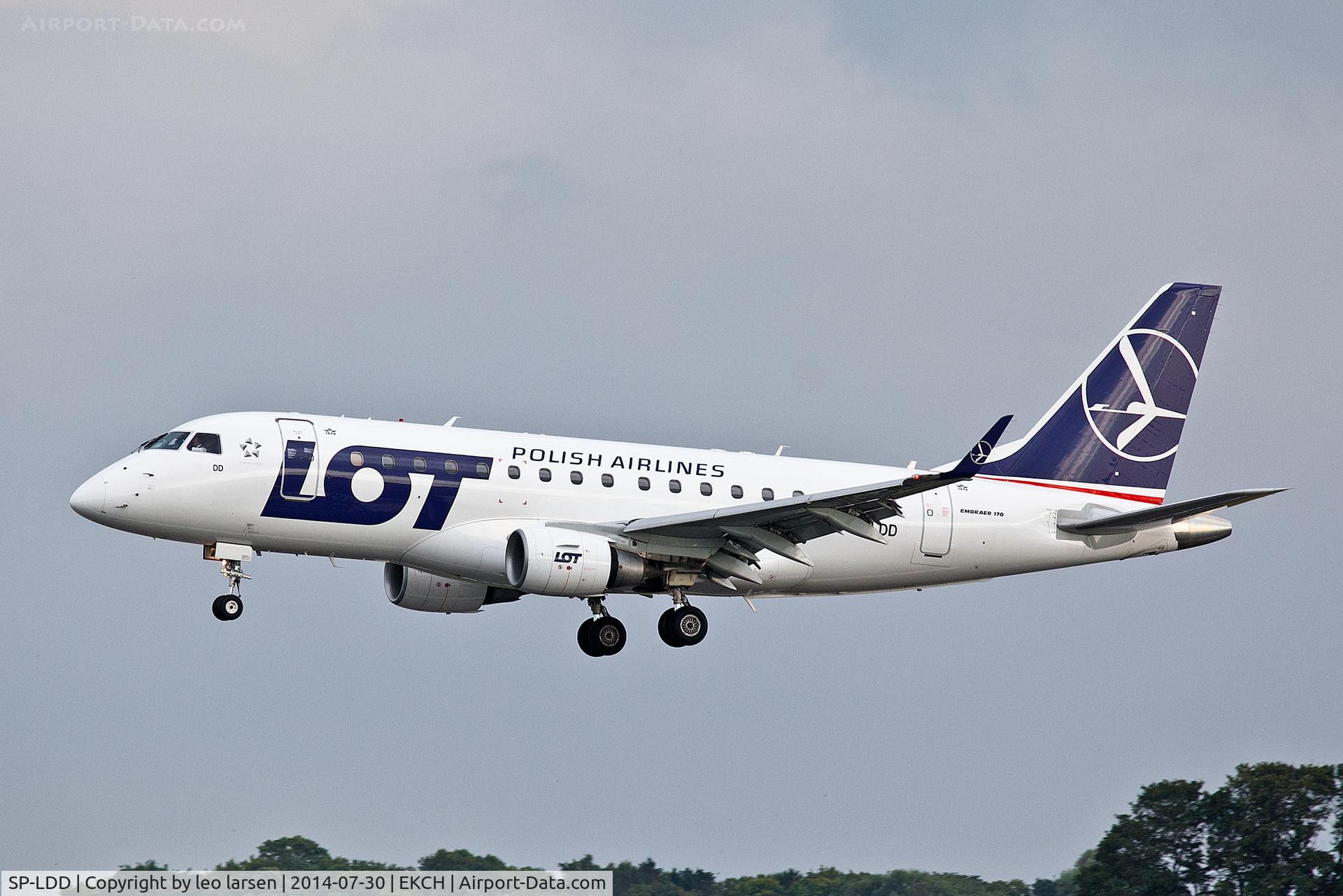SP-LDD, 2004 Embraer 170ST (ERJ-170-100ST) C/N 17000027, Copenhagen Kastrup 30.7.14