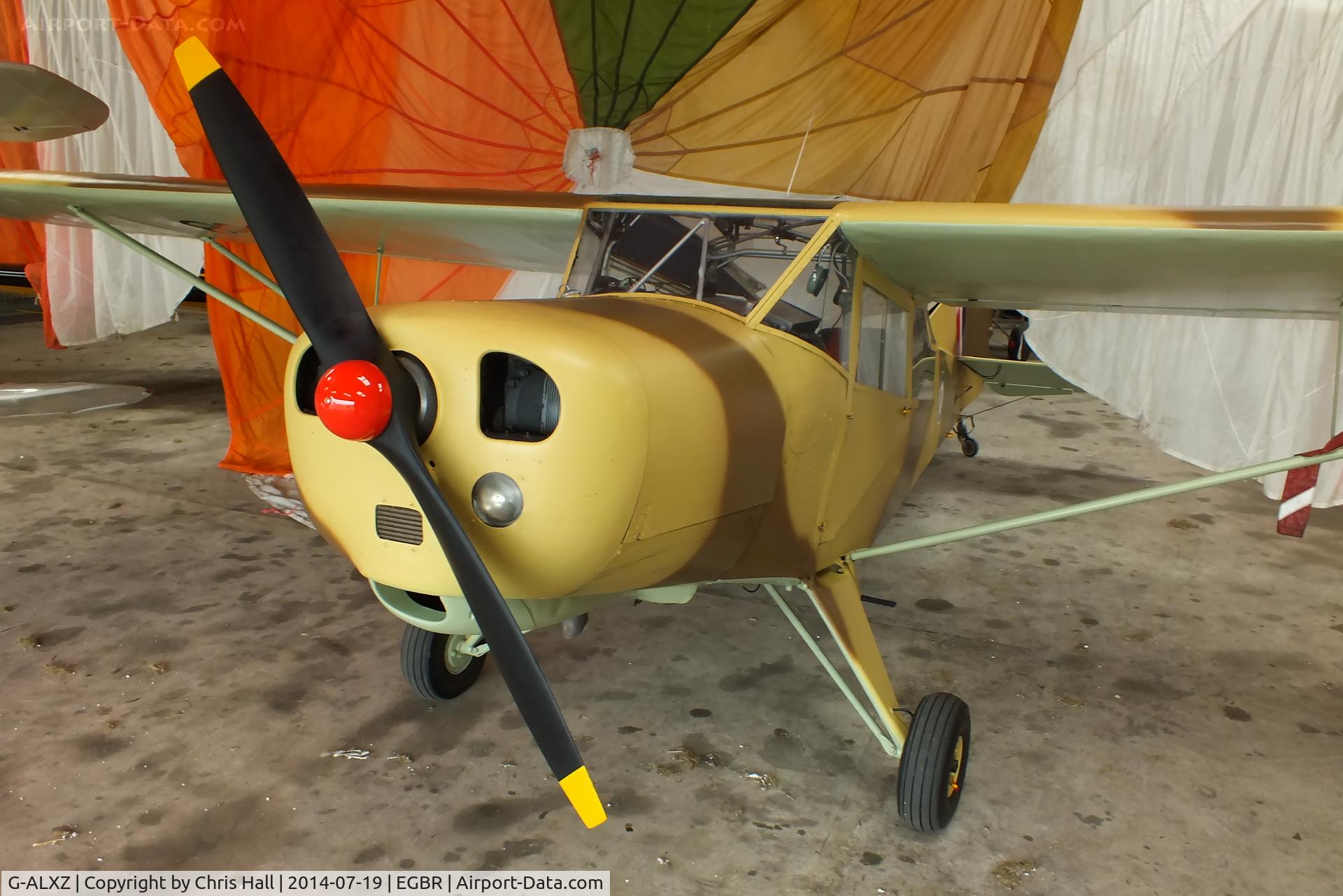 G-ALXZ, 1944 Taylorcraft Auster Mk.5/150 C/N 1082, Breighton resident