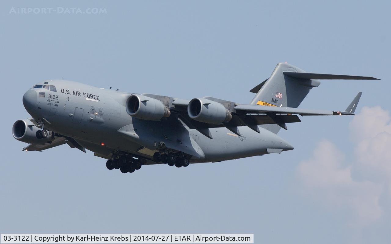 03-3122, 2003 Boeing C-17A Globemaster III C/N P-122, Final RWY 26