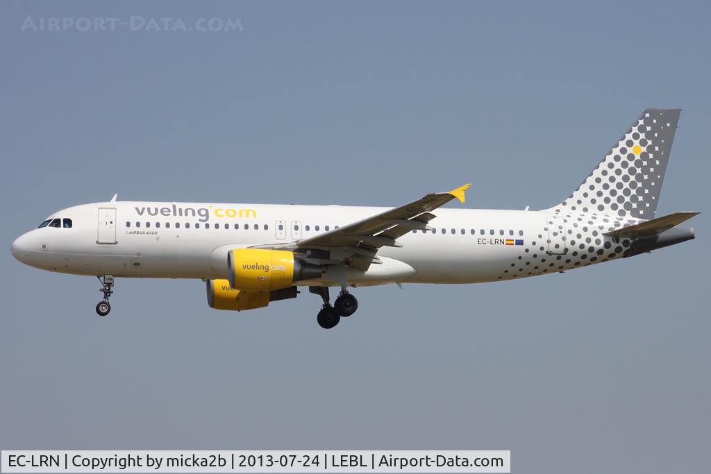 EC-LRN, 2009 Airbus A320-214 C/N 3995, Landing