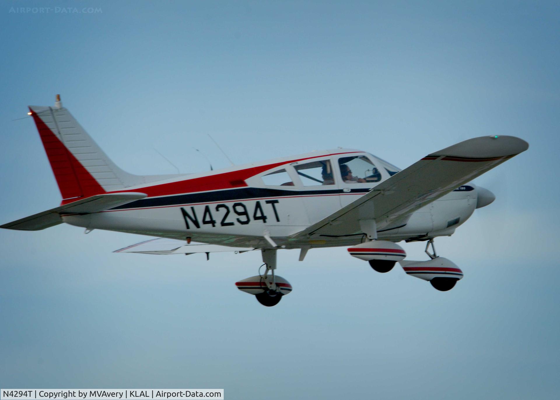 N4294T, 1971 Piper PA-28-180 C/N 28-7205134, 2014 Sun n Fun