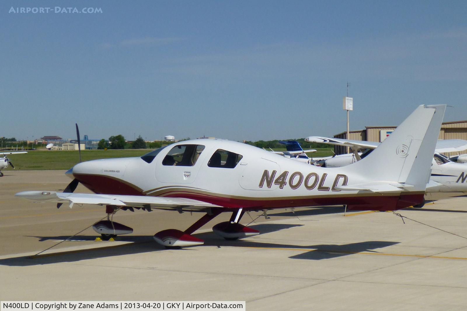 N400LD, 2005 Lancair LC41-550FG C/N 41507, At Arlington Municipal