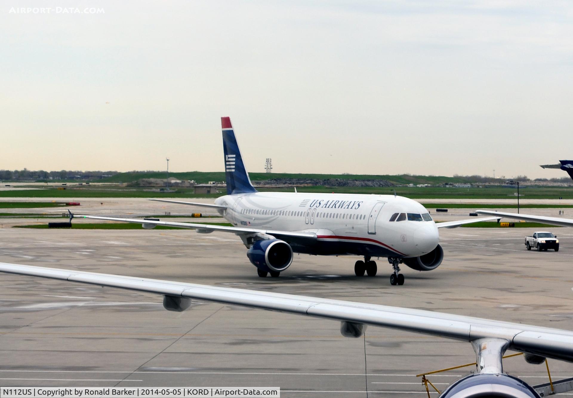 N112US, 1999 Airbus A320-214 C/N 1134, Taxi O'Hare