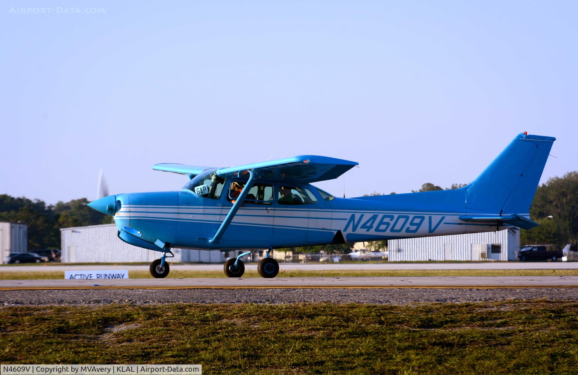 N4609V, 1980 Cessna 172RG Cutlass RG C/N 172RG0340, 2014 Sun n Fun