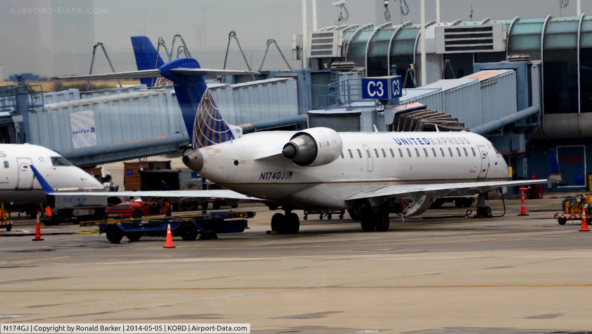N174GJ, Bombardier CRJ-701ER (CL-600-2C10) Regional Jet C/N 10296, Gate C3 O'Hare
