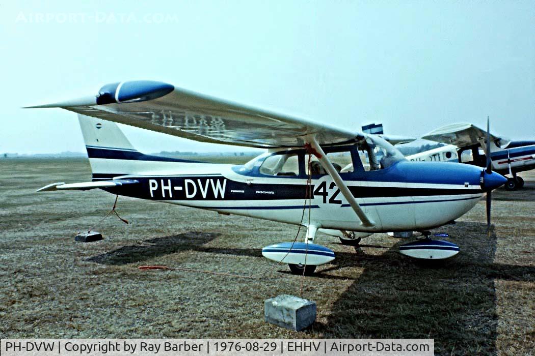 PH-DVW, Reims FR172H Reims Rocket C/N 0342, R/Cessna FR.172H Rocket [0342] Hilversum~PH  29/08/1976. From a slide.