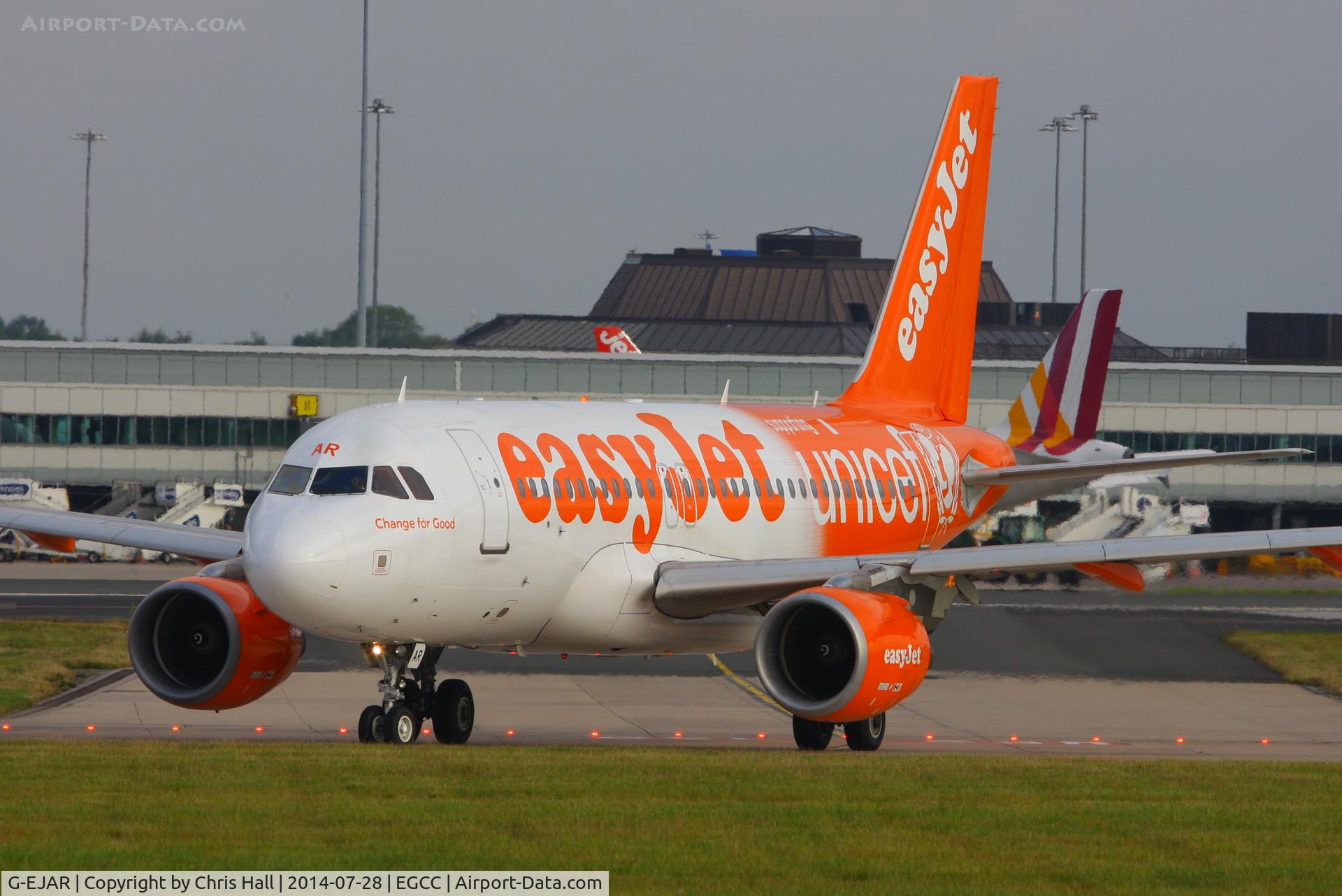 G-EJAR, 2005 Airbus A319-111 C/N 2412, easyJet