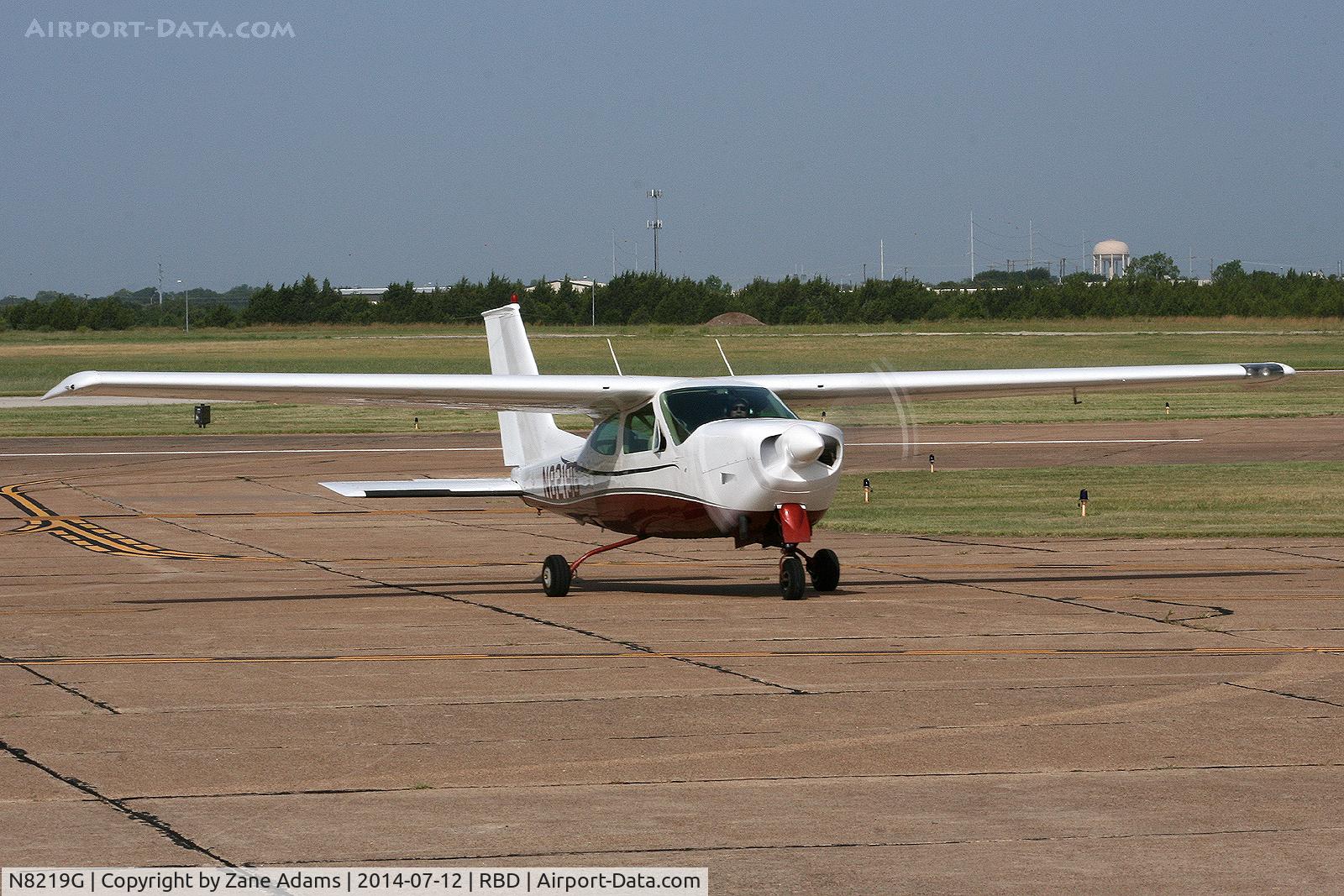N8219G, 1971 Cessna 177RG Cardinal C/N 177RG0119, At Dallas Executive Airport