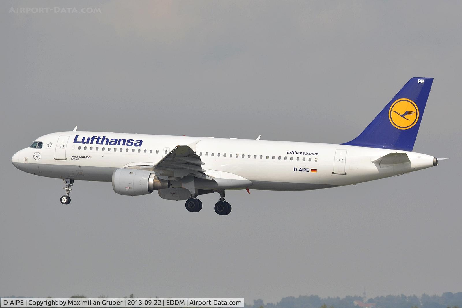 D-AIPE, 1989 Airbus A320-211 C/N 0078, Lufthansa