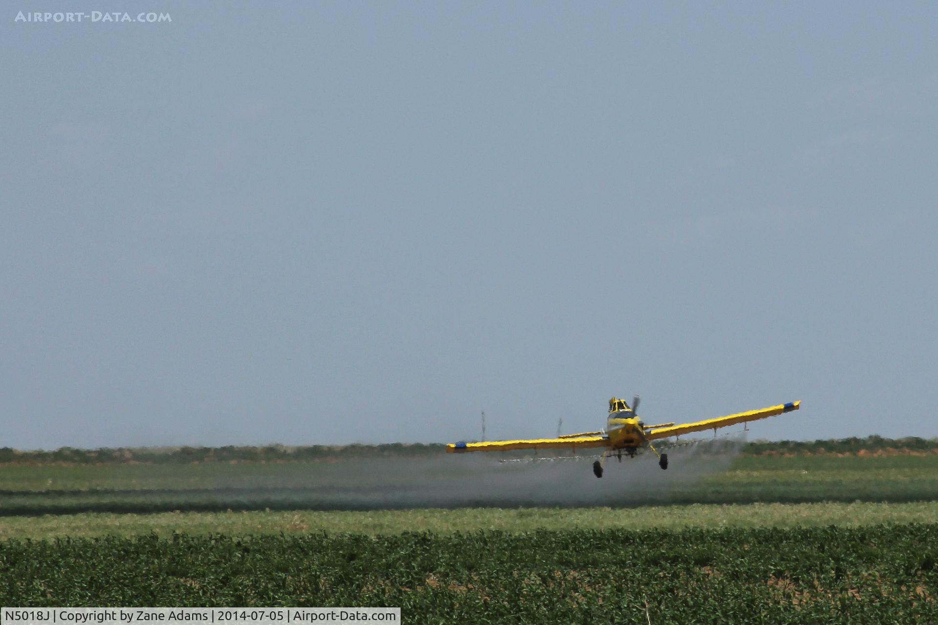 N5018J, 1997 Air Tractor Inc AT-502B C/N 502B-0432, Working near Morton, TX