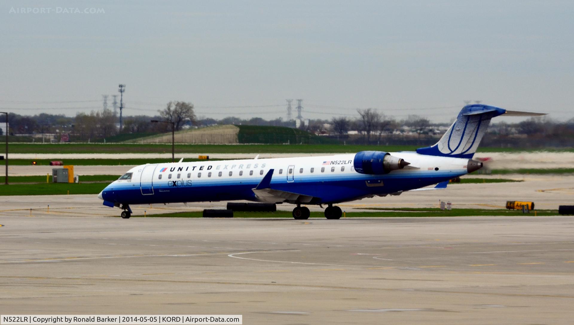 N522LR, 2006 Bombardier CRJ-700 (CL-600-2C10) Regional Jet C/N 10262, Taxi O'Hare