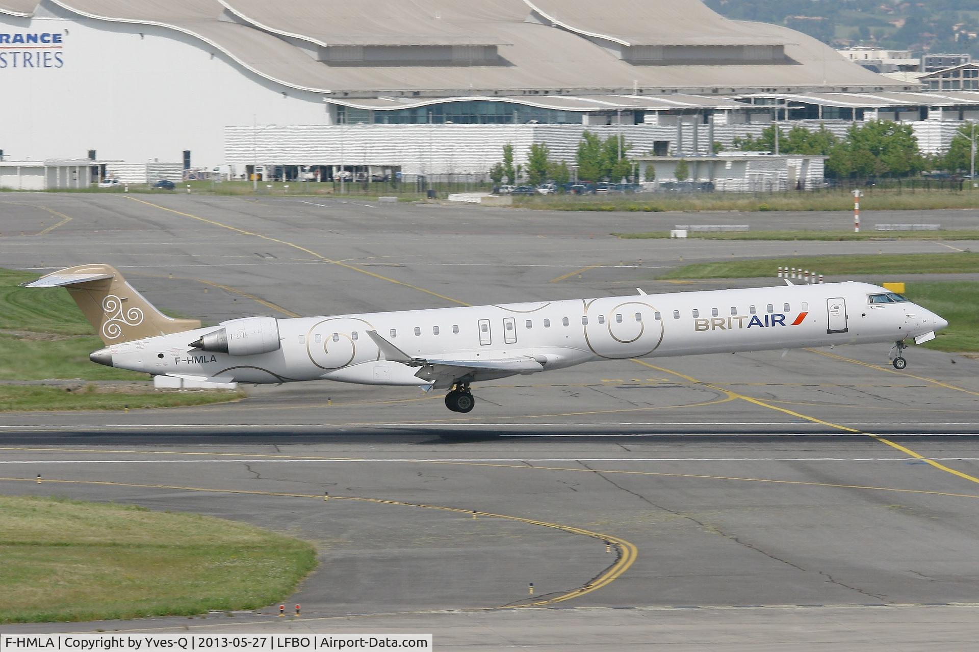 F-HMLA, 2010 Bombardier CRJ-1000EL NG (CL-600-2E25) C/N 19004, Canadair Regional Jet CRJ-1000, Landing rwy 14R, Toulouse-Blagnac Airport (LFBO-TLS)