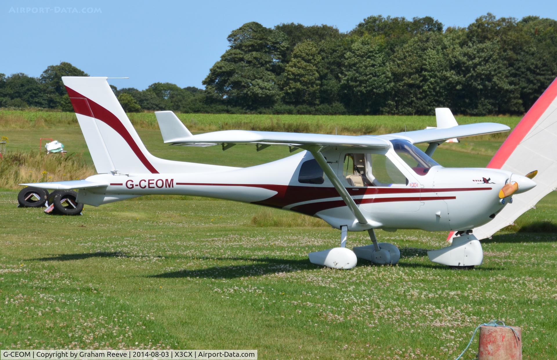 G-CEOM, 2007 Jabiru UL-450 C/N PFA 274A-14455, Parked at Northrepps.