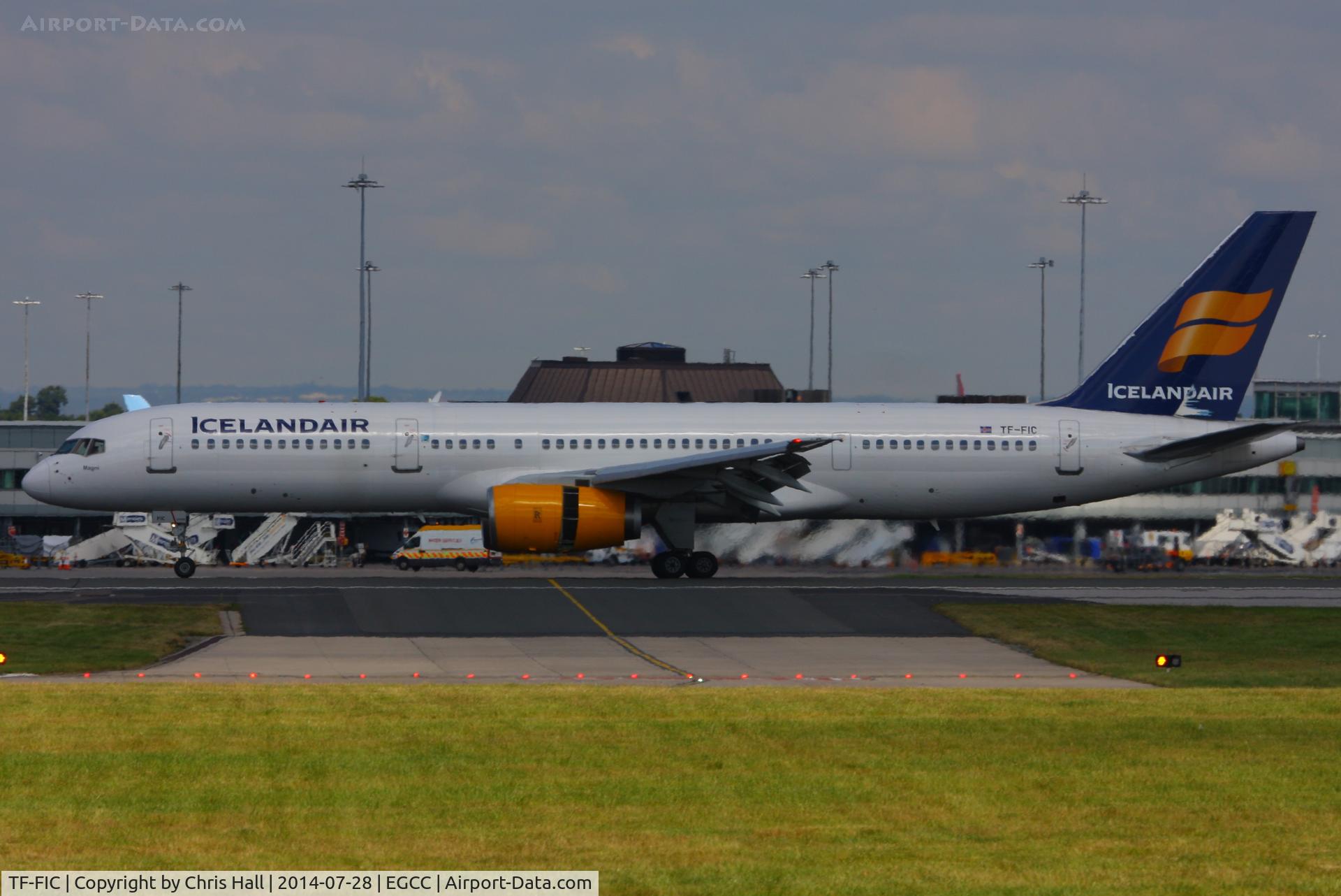 TF-FIC, 2000 Boeing 757-23N C/N 30735, Icelandair