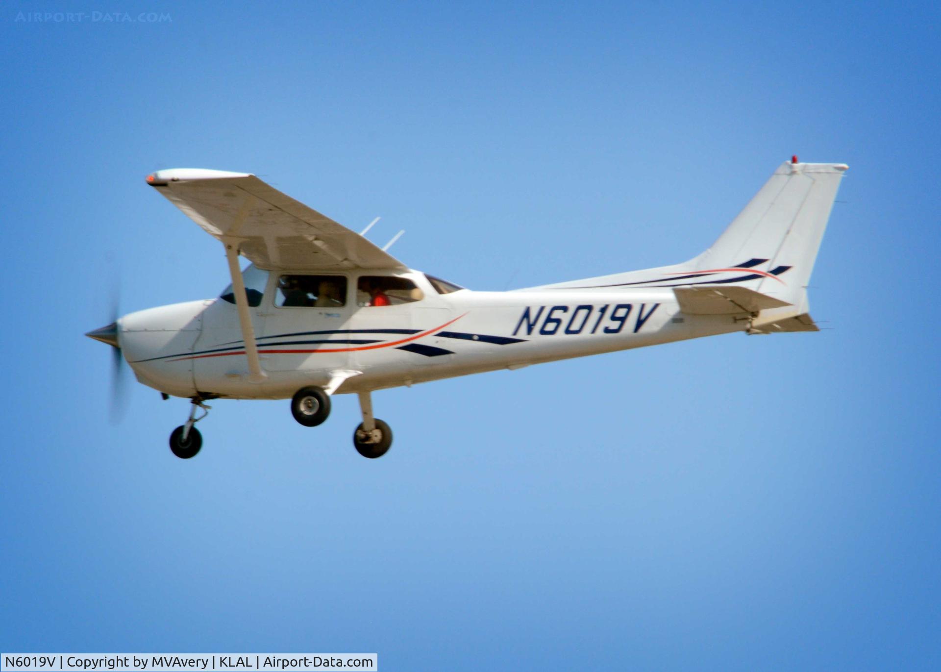 N6019V, 2006 Cessna 172S C/N 172S10177, 2014 Sun n Fun