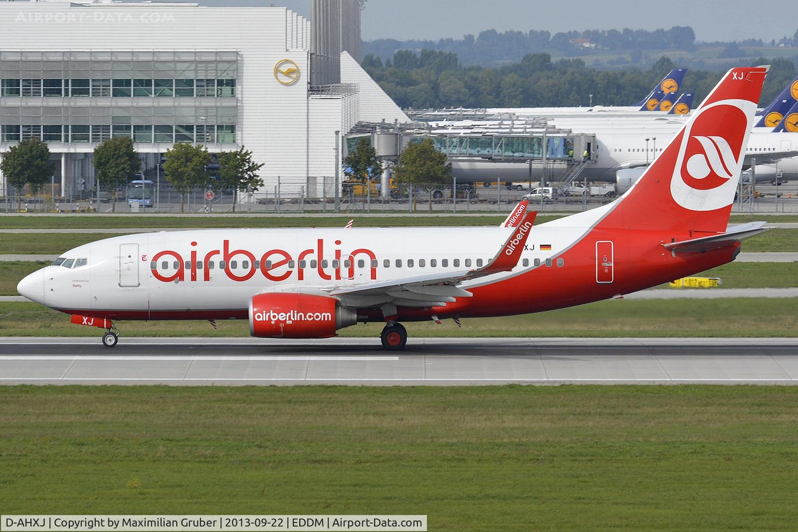 D-AHXJ, 2008 Boeing 737-7Q8 C/N 35277, Air Berlin