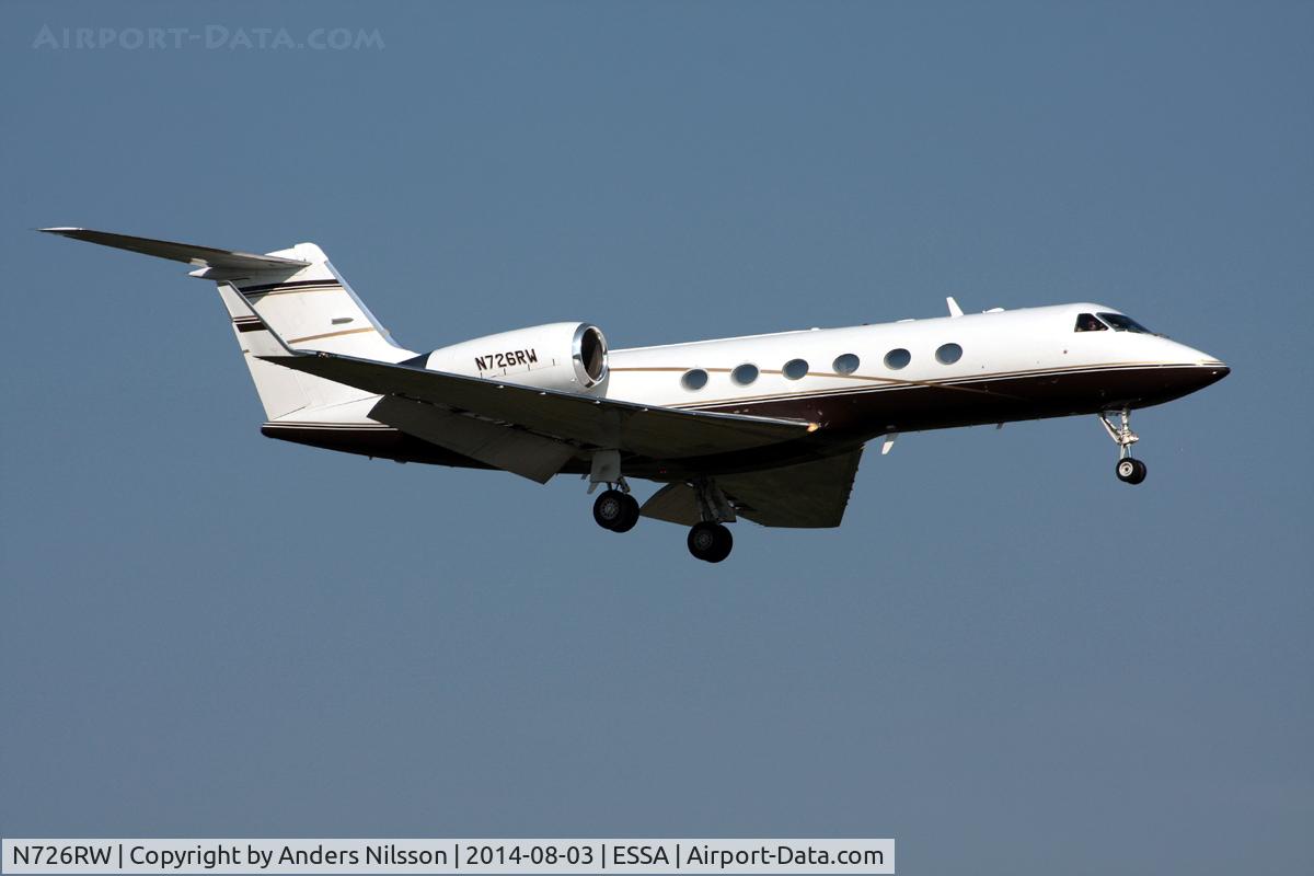 N726RW, 1987 Gulfstream Aerospace G-IV C/N 1039, On final for 19R.