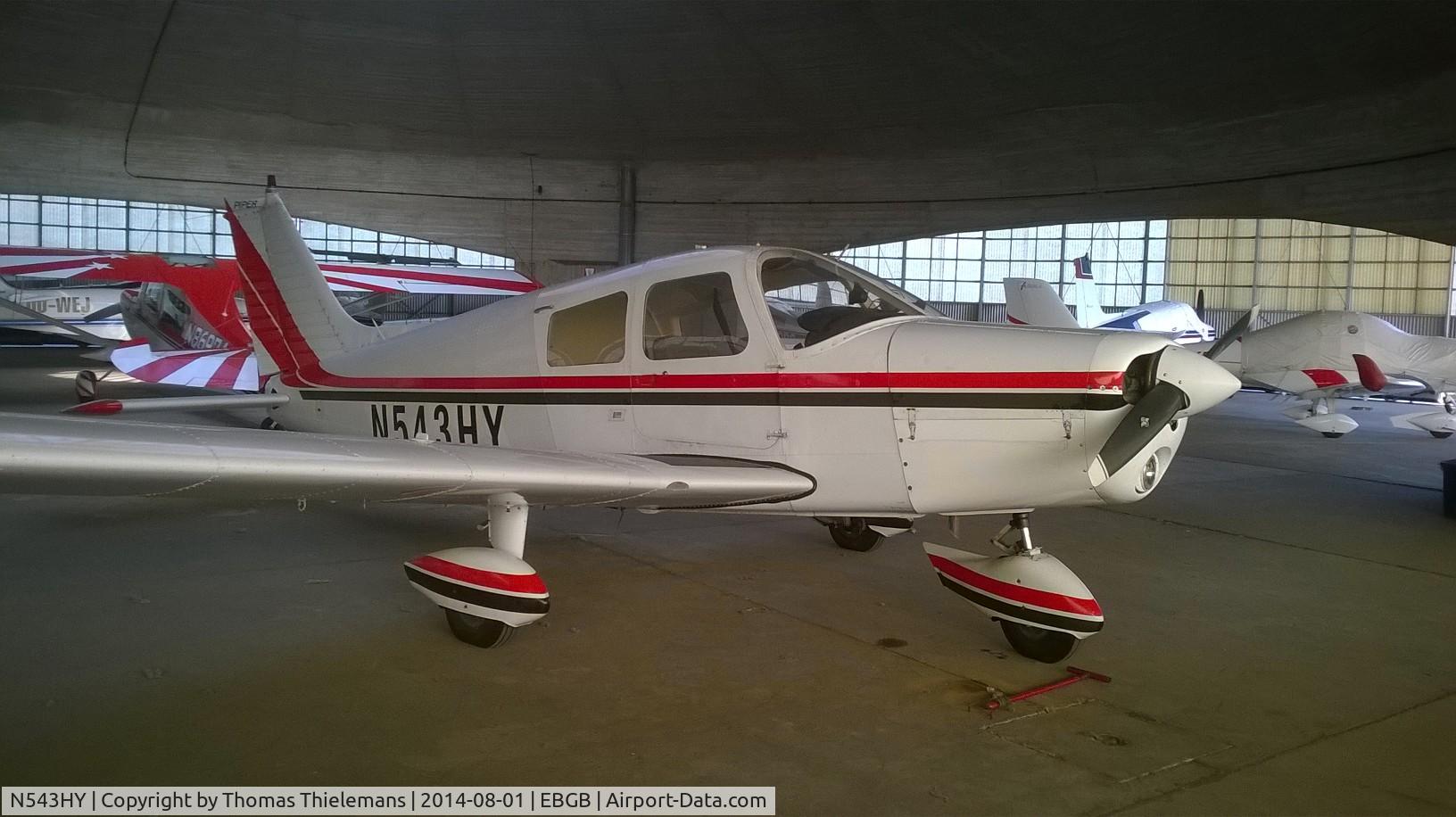 N543HY, 1977 Piper PA-28-140 Cherokee Cruiser C/N 28-7725152, Parked