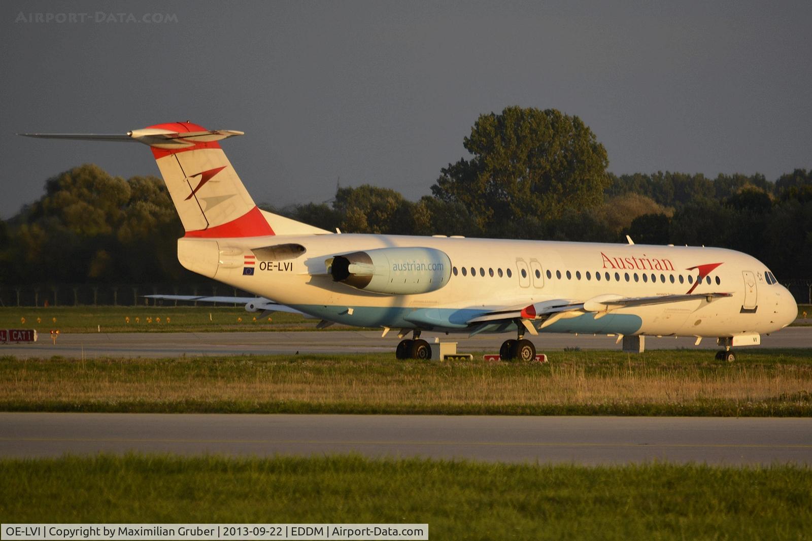 OE-LVI, 1993 Fokker 100 (F-28-0100) C/N 11468, Austrian (Tyrolean)