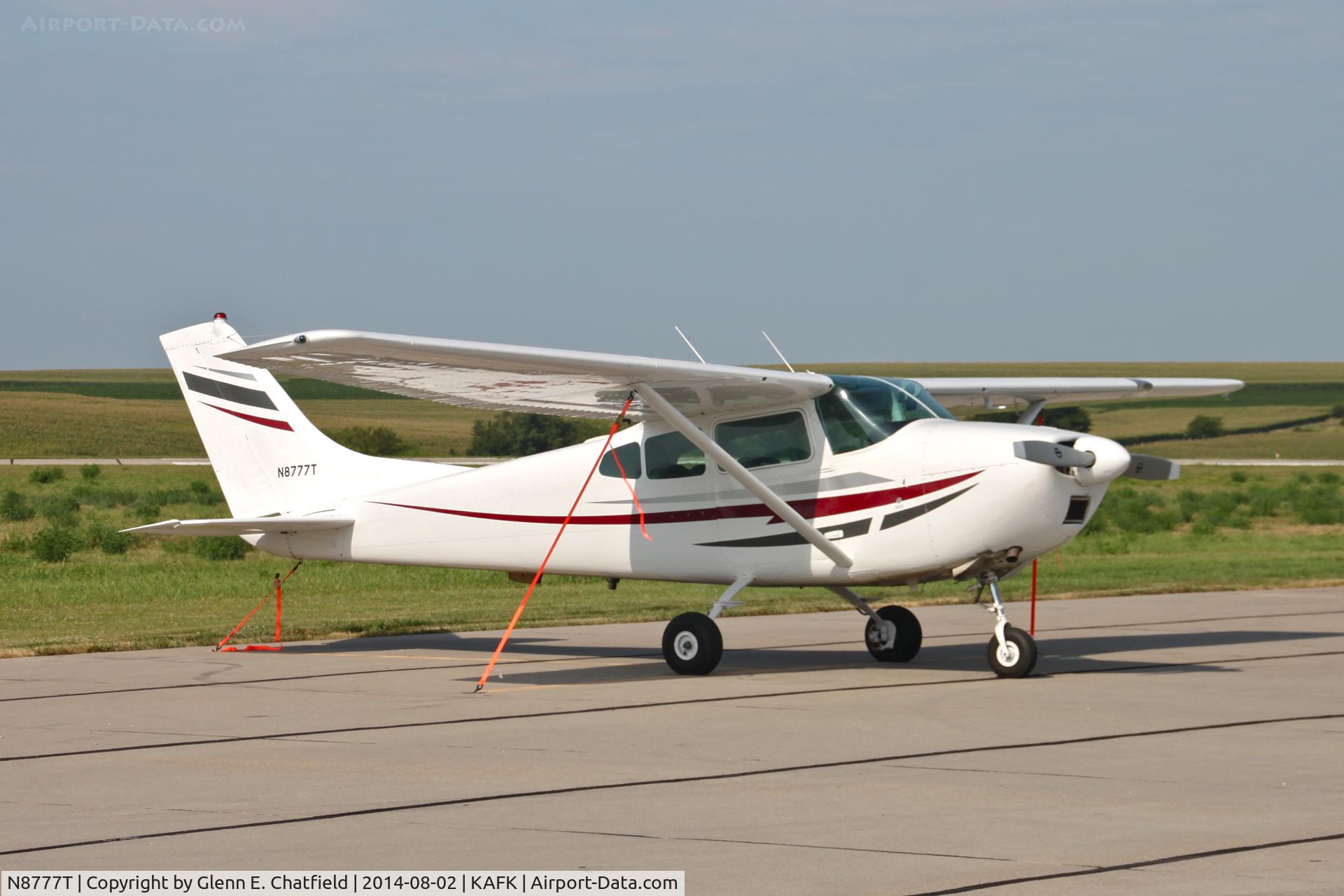 N8777T, 1960 Cessna 182C Skylane C/N 52677, Found on the ramp while passing by the airport.