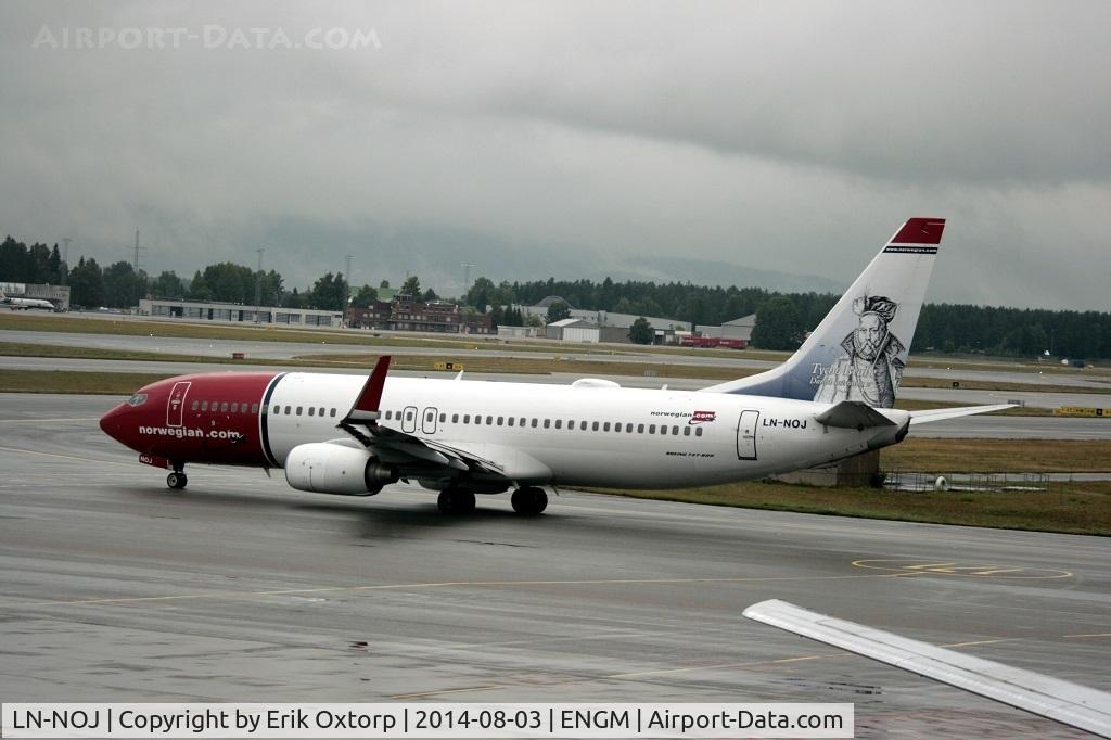 LN-NOJ, 2010 Boeing 737-86N C/N 37884, LN-NOJ in OSL