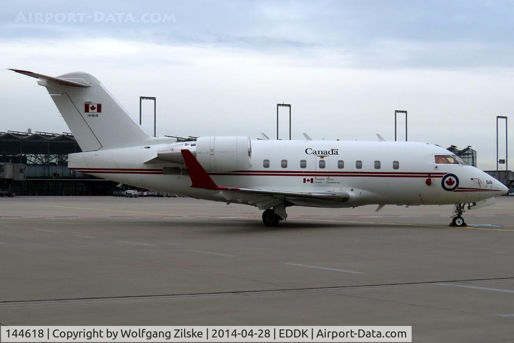 144618, 2002 Bombardier Challenger 604 (CL-600-2B16) C/N 5535, visitor