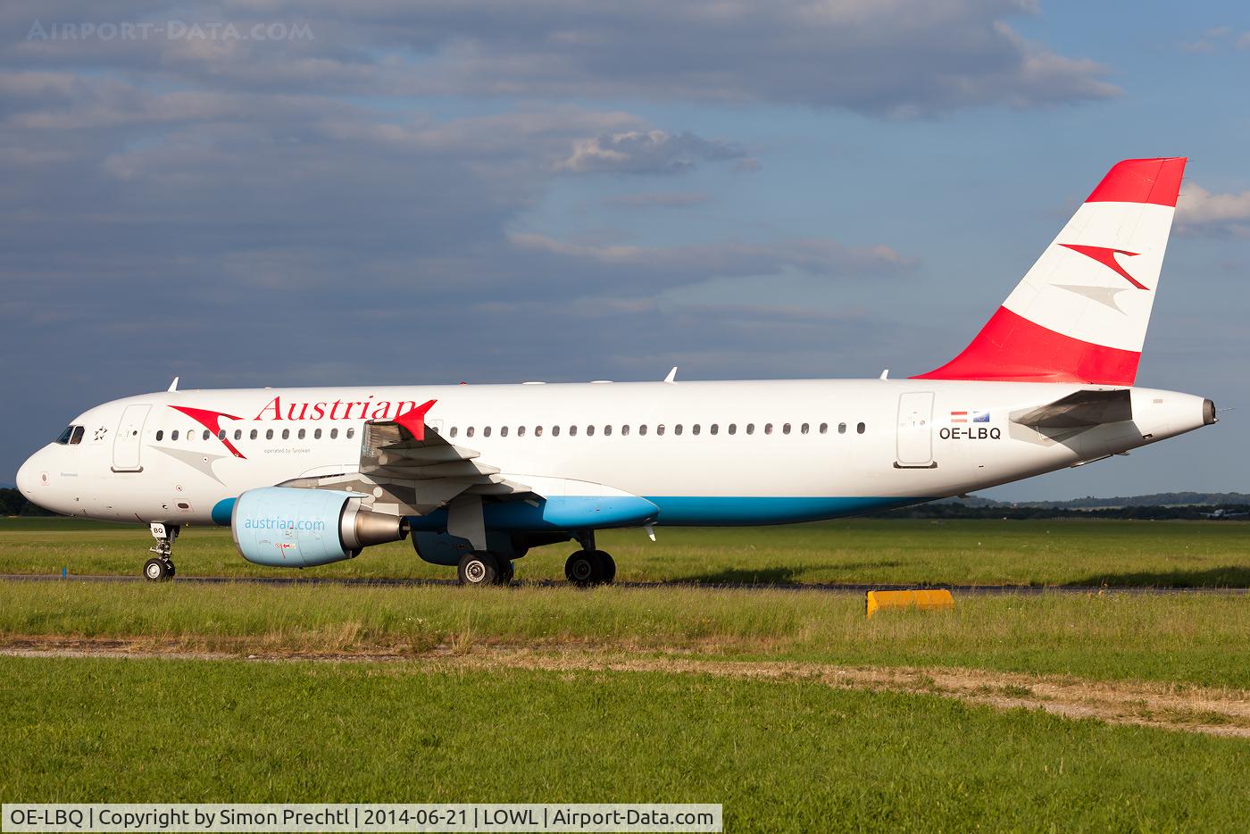 OE-LBQ, 1999 Airbus A320-214 C/N 1137, OE-LBQ @ Linz Airport