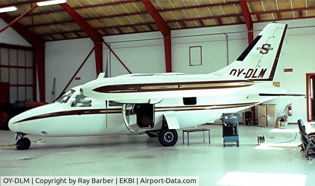 OY-DLM, 1970 Mitsubishi MU-2B-20 C/N 187, Mitsubishi MU-2F (MU-2B-20) [187] (Dansk Styropack A/S) Billund~OY 04/06/1982