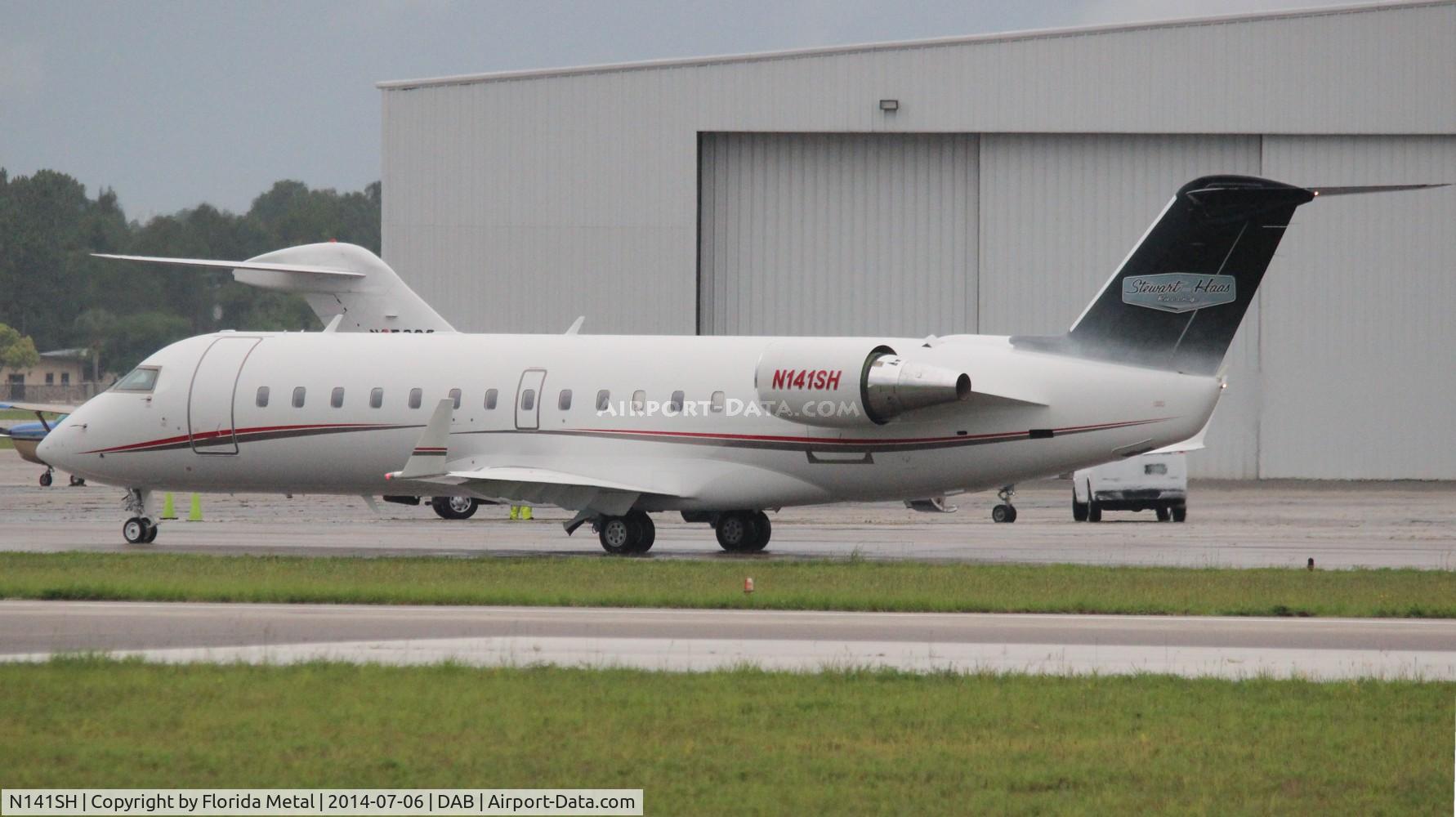 N141SH, 1997 Bombardier CRJ-200LR (CL-600-2B19) C/N 7206, Stewart-Haas Racing CRJ-200