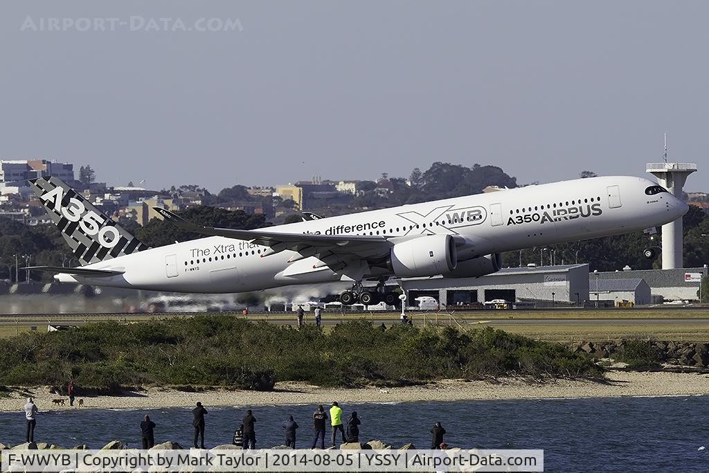 F-WWYA, 2009 Airbus A330-343X C/N 1037, F-WWYB in Sydney on Round the World tour