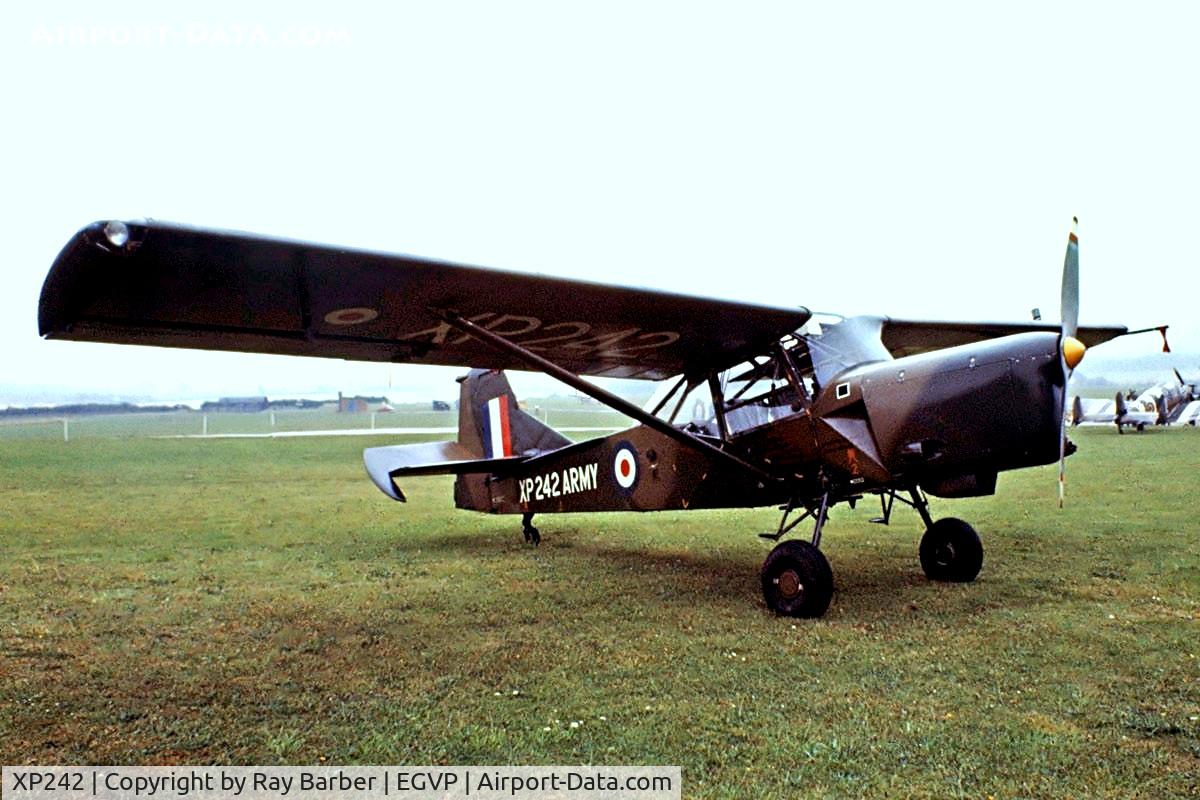 XP242, 1961 Auster AOP.9 C/N B5/10/150, Auster AOP.9 [B5/10/150] (Army Air Corps) AAC Middle Wallop~G 06/08/1977. From a slide.