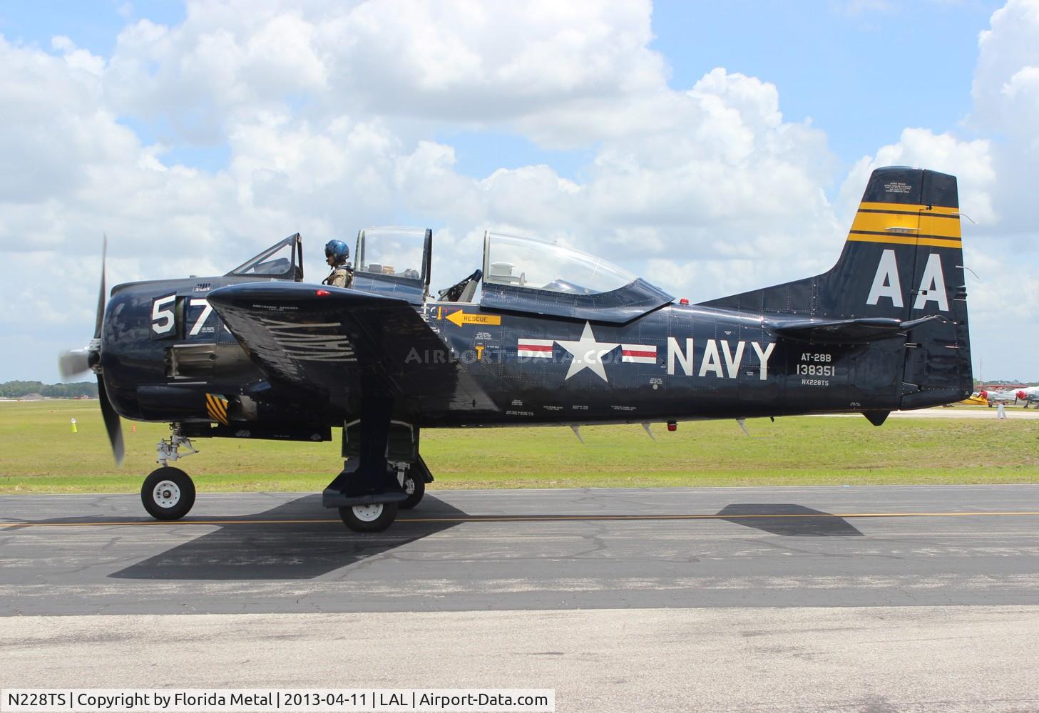 N228TS, 1954 North American T-28D Trojan C/N 200-422, T-28 Trojan