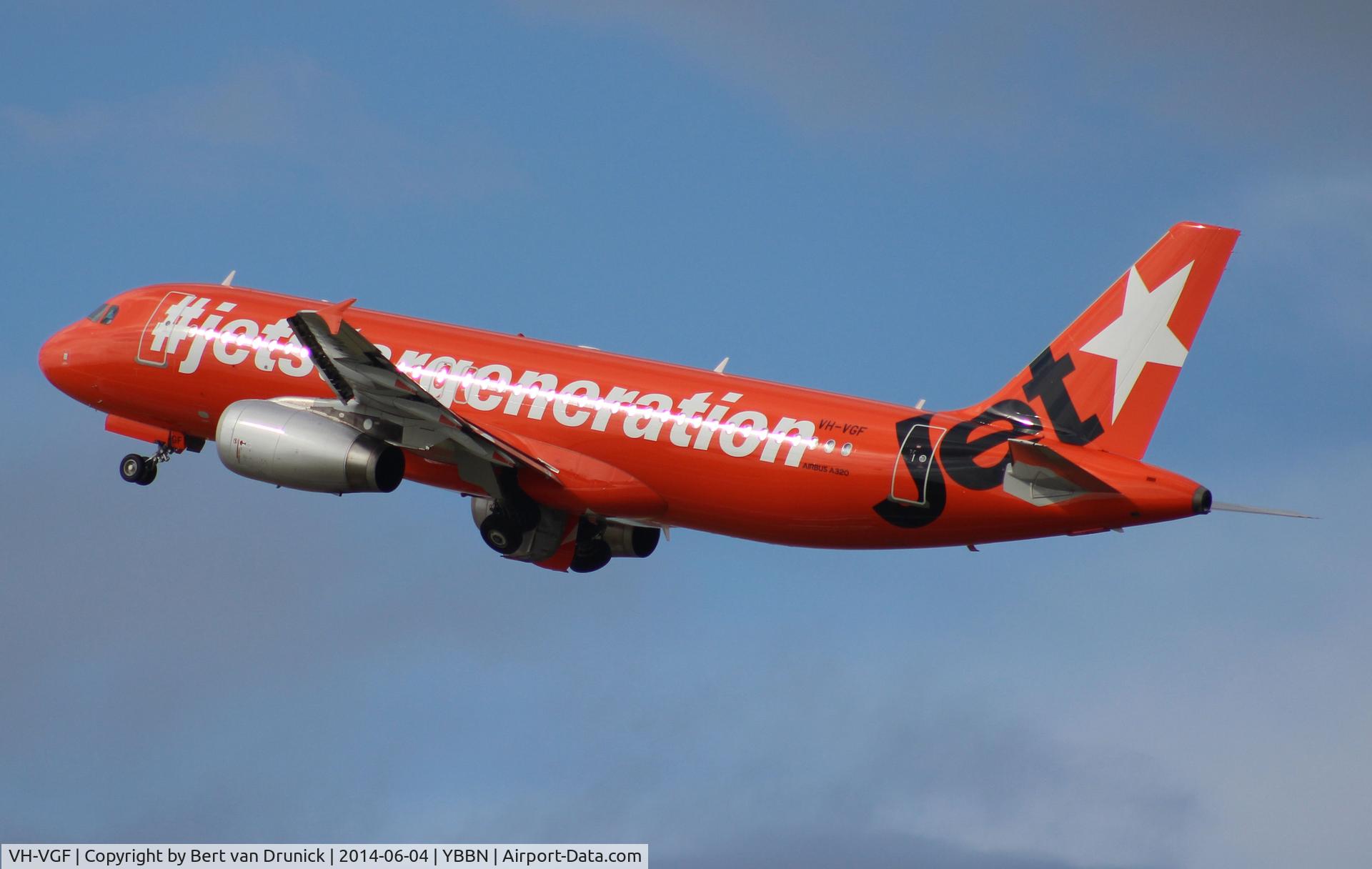 VH-VGF, 2010 Airbus A320-214 C/N 4497, new jaffa c/s