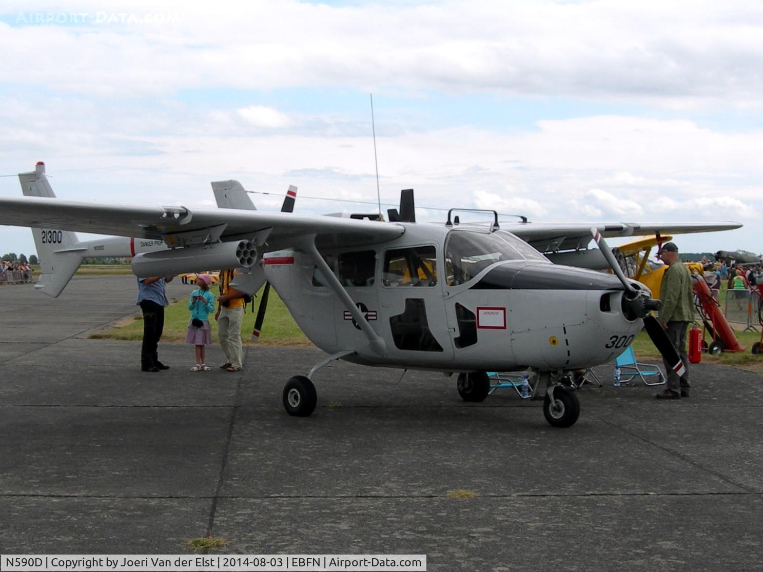 N590D, 1967 Cessna O-2A Super Skymaster C/N 337M-0006, Fly-in Koksijde 2014