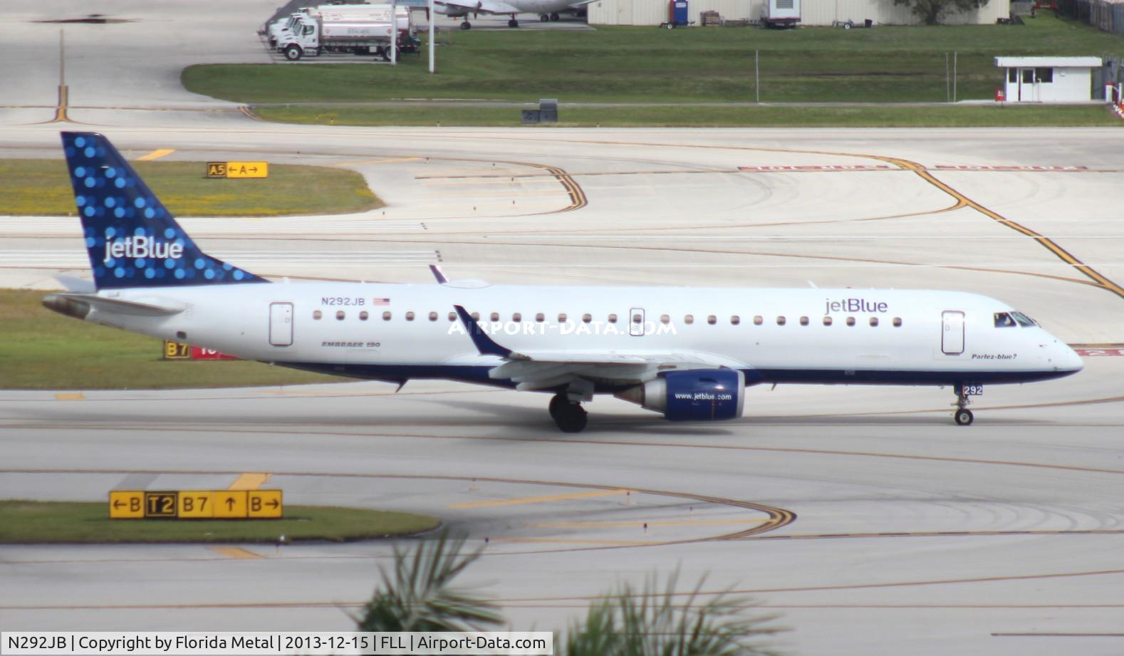N292JB, 2008 Embraer ERJ-190-100 IGW 190AR C/N 19000179, Jet Blue E190