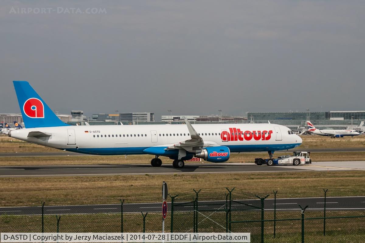 D-ASTD, 2013 Airbus A321-211 C/N 5843, Airbus A321-211