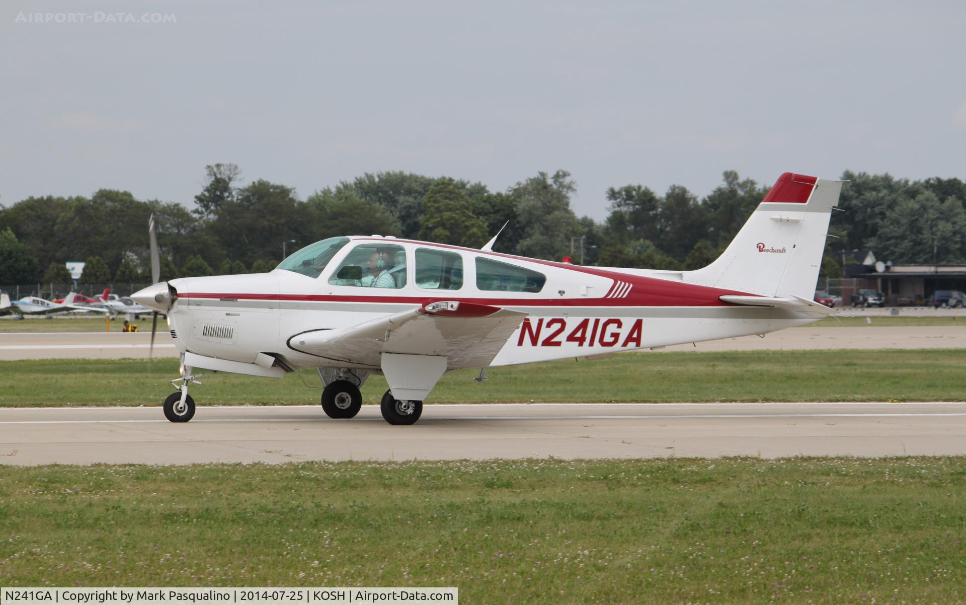 N241GA, Beech F33A Bonanza C/N CE-1447, Beech F33A