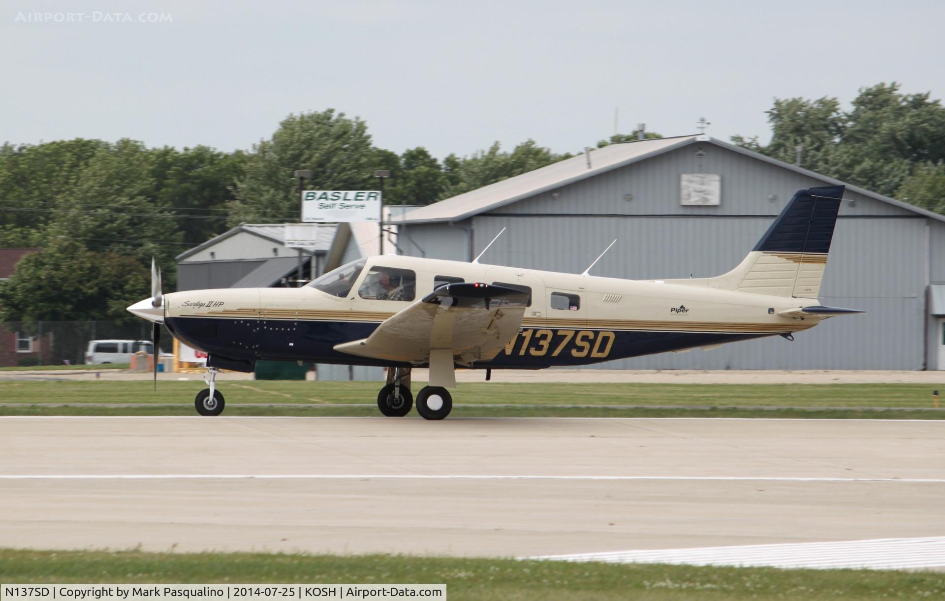 N137SD, 1995 Piper PA-32R-301 Saratoga II HP Saratoga C/N 3246002, Piper PA-32R-301