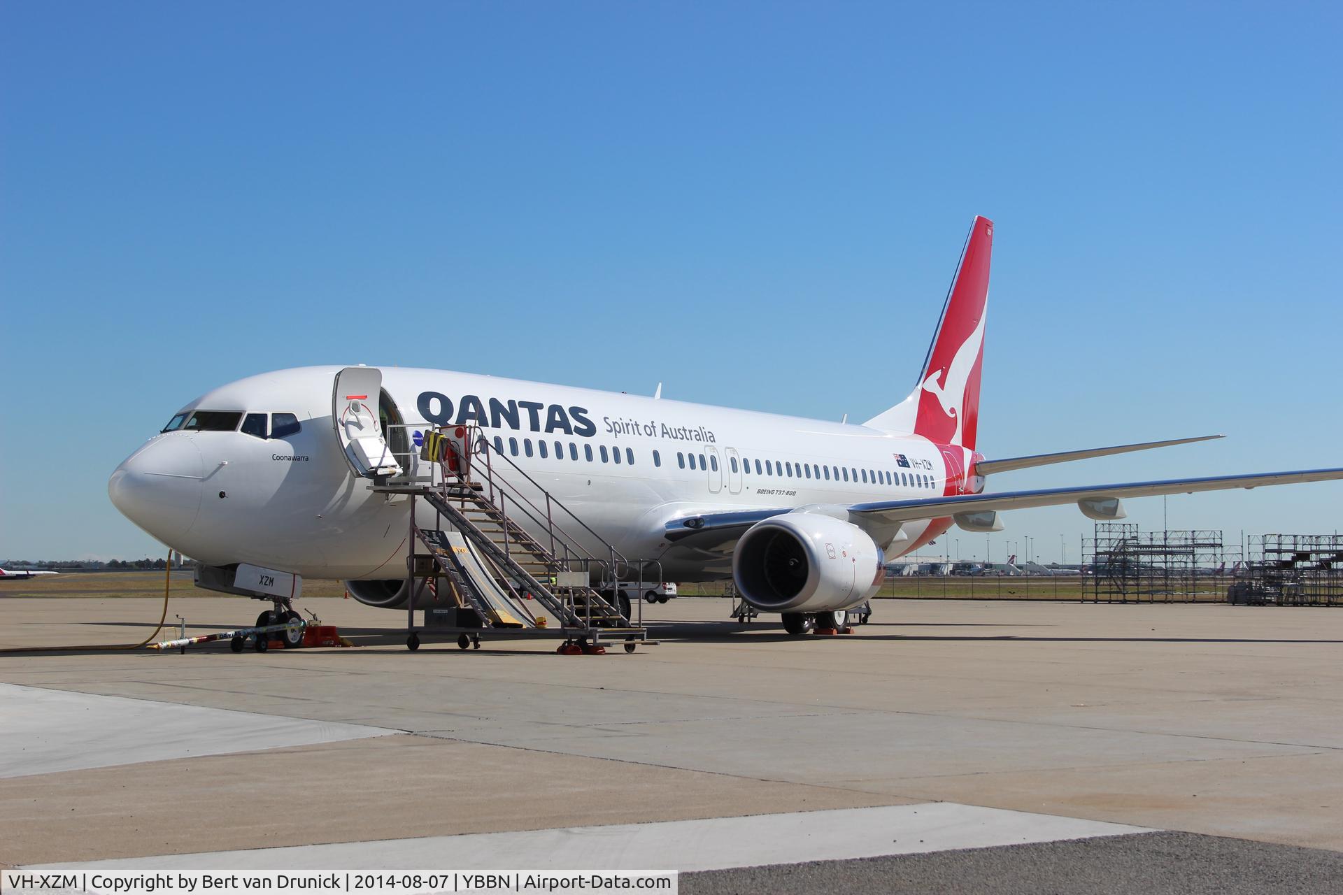 VH-XZM, 2014 Boeing 737-838 C/N 44574, Just delivered day before to Brisbane VH-XZM named 