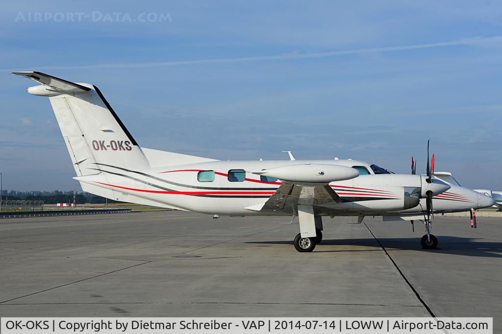 OK-OKS, 1985 Piper PA-42-1000 Cheyenne IV C/N 42-5527022, Piper 42