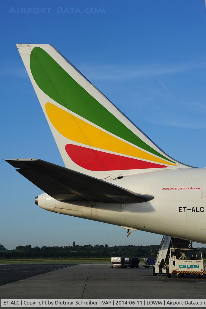 ET-ALC, 1999 Boeing 767-33A/ER C/N 28043/734, Ethiopian AIrlines Boeing 767-300