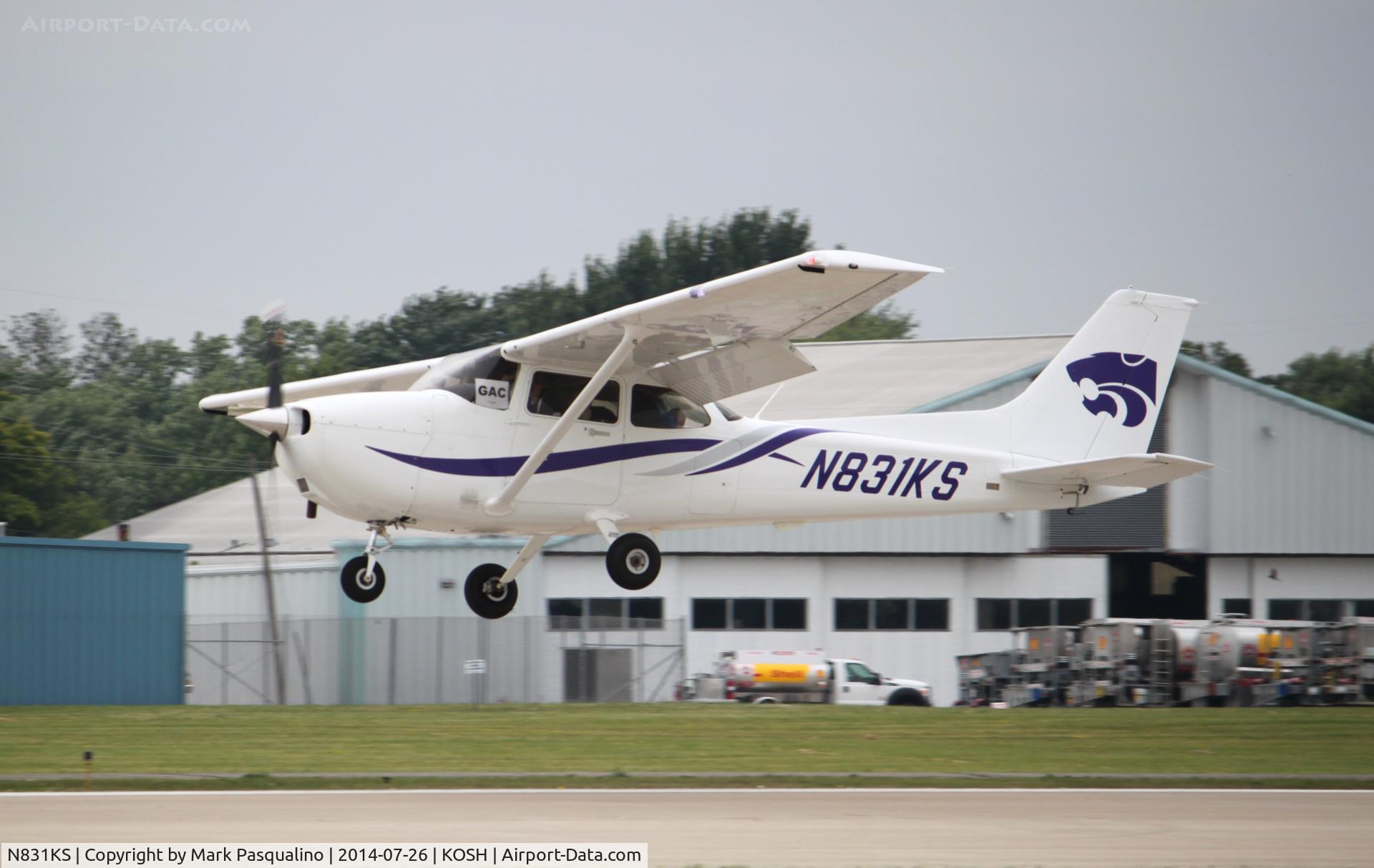 N831KS, Cessna 172S C/N 172S11107, Cessna 172S