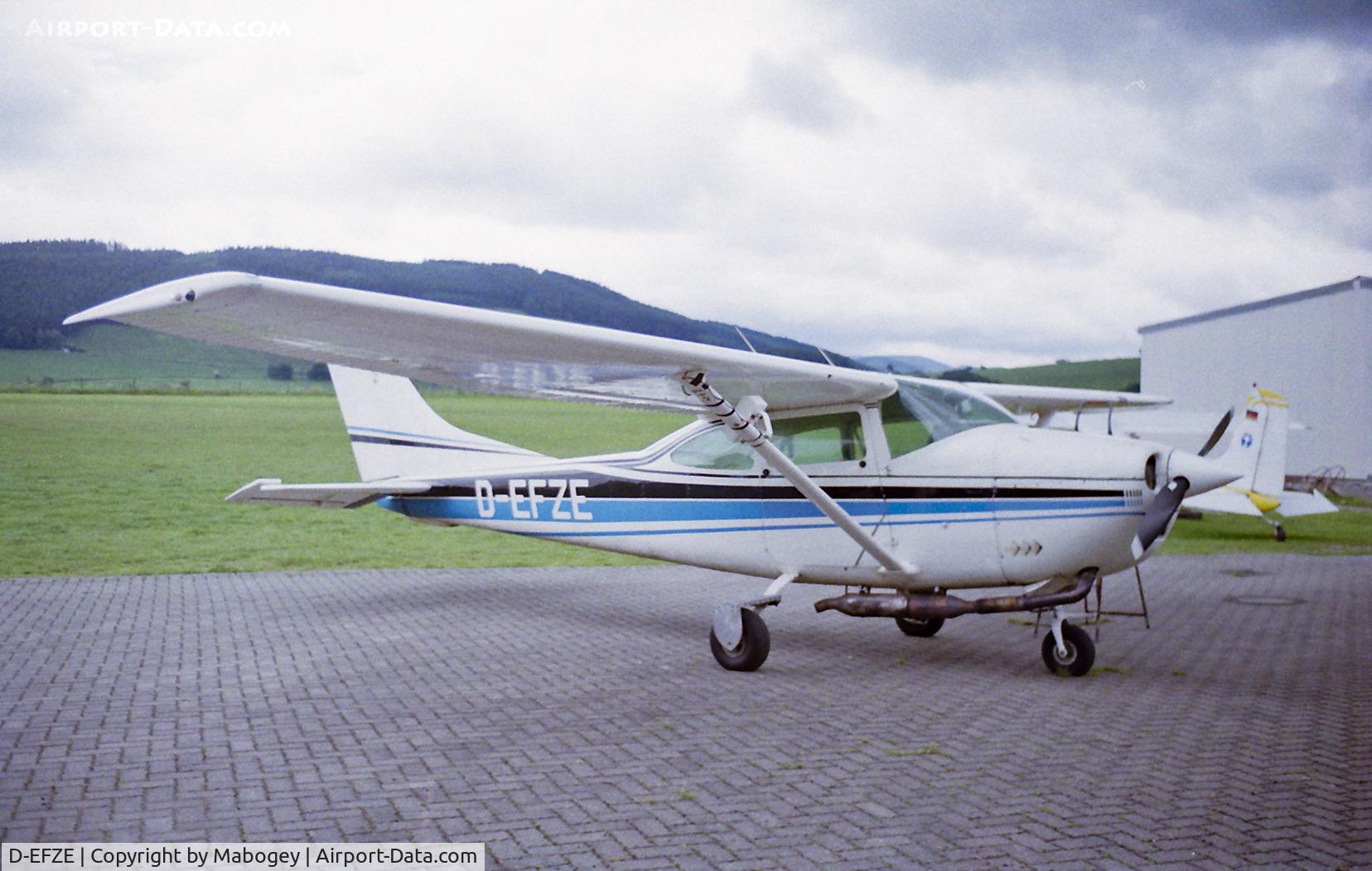 D-EFZE, 1965 Cessna 182H Skylane C/N 18256346, A Cessna 182H used for paradropping in Germany. (sorry, old picturescanned from negative. Can't remember wich airfield.)
