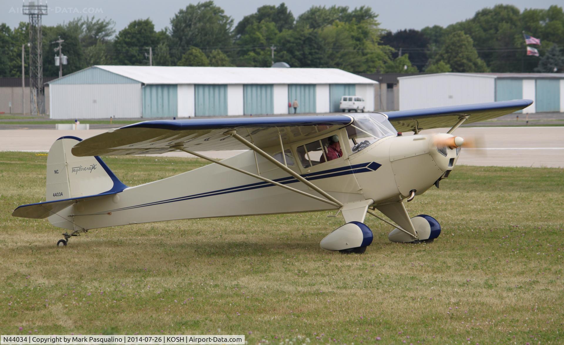 N44034, 1946 Taylorcraft BC12-D C/N 9834, Taylorcraft BC12-D