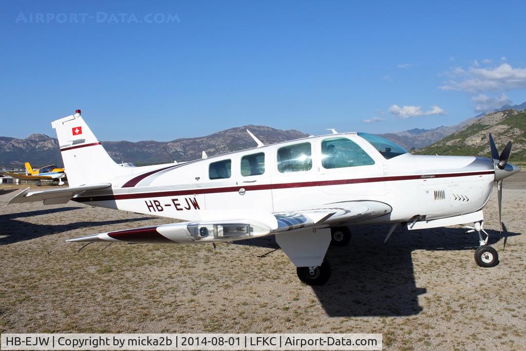 HB-EJW, 1982 Beech B36TC Bonanza C/N EA-292, Parked